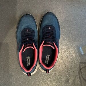 Skechers Air Cooled Gigi Mat shoes